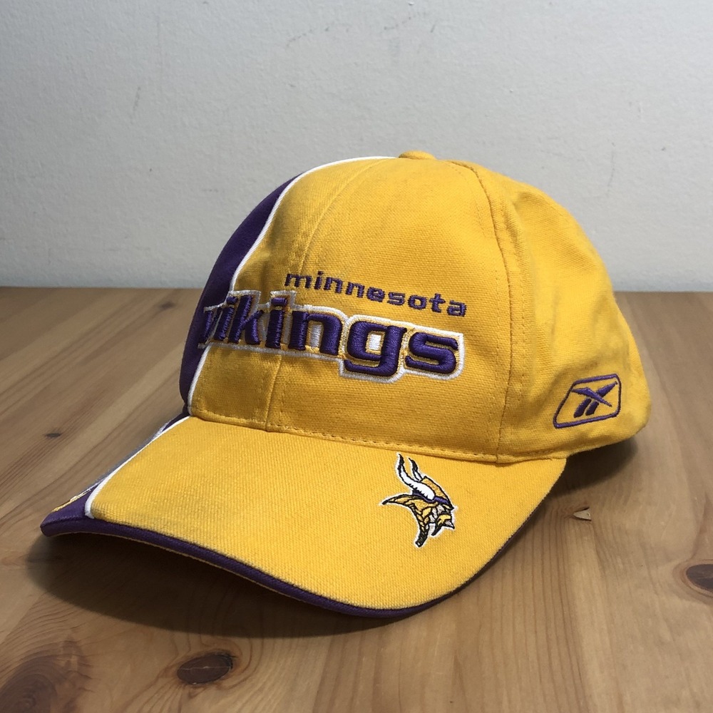 Vintage 2000 Reebok Pro Line Minnesota Vikings NFL Adjustable Cap Hat Yellow